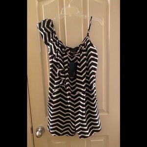 New with tags navy/white romper size medium
